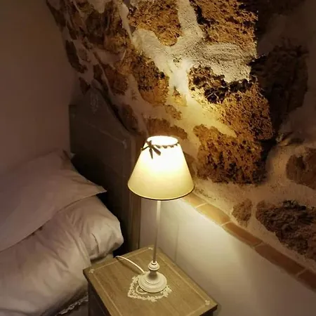 Apartment La Bastide Du Capelier - Pour 4 Personnes Avec Baignoire Balneotherapie Salernes